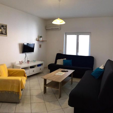 Apartment Mia Turudic Dramalj Esterno foto