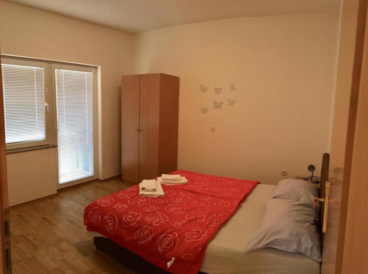 Apartment Mia Turudic Dramalj Esterno foto